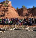 La asociación Acacia planta 120 nuevos árboles en el Parque de las Arcillas de Teruel