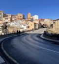 Ganar Teruel denuncia el mal estado del firme del puente la Reina