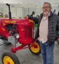 José Pablo Esteban Pardo, agricultor jubilado: “He sido feliz toda mi vida subido encima de un tractor, por eso ahora sigo restaurándolos