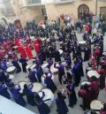 Tamboas anuncia  con percusión en Berge que la Semana Santa está muy cerca