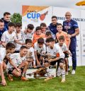 El Valencia CF se impone al Betis en una final de la Jamón Cup que dominaron desde los primeros instantes de juego