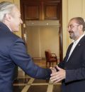 Azcón exige acordar el traspaso de poderes ya y Lambán le pide que busque los pactos que le den mayoría