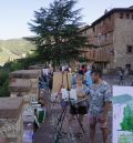 El Curso de Pintura de Albarracín muestra a los alumnos cómo construir verdes sin verde