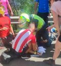 Un guardia civil de Teruel auxilia a un aficionado que sufrió un infarto mientras presenciaba una etapa de la Vuelta en Asturias