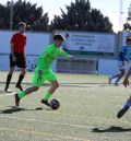 El Utrillas tendrá que bajarse al barro  para llevarse el partido ante Cariñena , retrasado una hora por la nieve (12:30)