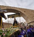 La Soledad y el Nazareno vuelven a fundirse en la emotiva procesión del Encuentro en el Arquillo