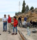 El programa 'Alcañiz, mantenimiento de edificios' mejora y limpia el Cabezo del Cuervo y sus accesos