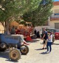 Celadas honra a su pasado y a su presente agrícola reuniendo 60 tractores clásicos