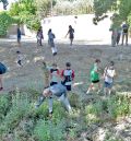 Alumnado del aula de Desarrollo de Capacidades del Concepción Gimeno conciencia del peligro de las toallitas