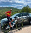 Renovación del acuerdo de colaboración entre el concesionario Rimauto y el ciclista Roberto Bou