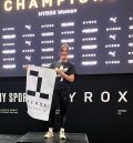 Mónica Ferrer, líder en la competición Hyrox de Valencia