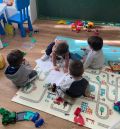 Linares estrena su casa de infancia en un aula del colegio y con cuatro niños