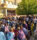 La comunidad educativa del CEIP La Fuenfresca solicita una nueva vía