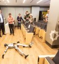 Los ingenieros de Teruel se forman en IA, robots humanoides y realidad virtual