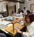 El curso de Conservación y Restauración de Encuadernaciones se centra en el archivo de la catedral de Albarracín