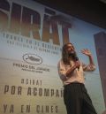 Oliver Laxe, director de ‘Sirât’: “La vida tiene sus reglas  y para tomar un buen fruto hay que subir al árbol y arriesgar”