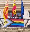 La Subdelegación del Gobierno en Teruel ondea las banderas del Orgullo en apoyo al colectivo LGTBIQ+