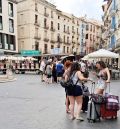 El sector turístico confía en que las reservas  de última hora eleven la ocupación en julio