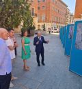 La plaza de San Juan de Teruel acoge una exposición fotográfica de San Juan de la Peña