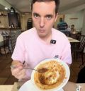 La visita del ‘influencer’ Víctor Prous a El Salón de Riodeva aumenta el interés por el restaurante