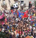 Andorra vive San Macario con carrozas, charanga, recorrido peñero y sardinas