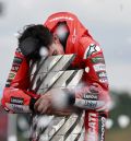 El abrazo de Marc Márquez que se gestó desde Alcañiz