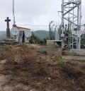 Un rayo deja a los vecinos de Arens de Lledó sin televisión, internet y telefonía móvil