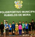 Rubielos de Mora celebra El Pilar con pala y pelota en el frontón