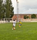 Un doblete de Gracia remonta para el Andorra un complicado duelo ante el Almudévar (2-1)