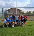 La Escuela de Fútbol del Altiplano regresa con 15 niños en Perales