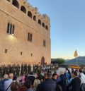 Valderrobres arría la bandera  por el Día de la Fiesta Nacional