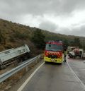 Una persona resulta herida en un accidente entre dos camiones en Orihuela del Tremedal