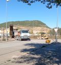 El Ayuntamiento de Andorra repara el firme maltrecho del polígono industrial La Estación