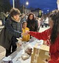 Las asociaciones de comerciantes animan la Navidad con talleres y dulces