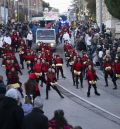 La cabalgata de los Reyes Magos de Teruel desafía  al termómetro y sale a la calle con la ilusión intacta