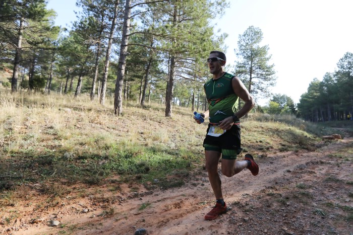 El domingo 6 de octubre se celebró la XVIII edición de la carrera por montaña y marcha senderista Aragón Sur con más de 520 participantes.