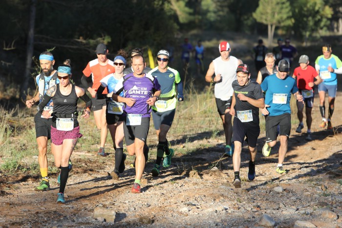 El domingo 6 de octubre se celebró la XVIII edición de la carrera por montaña y marcha senderista Aragón Sur con más de 520 participantes.