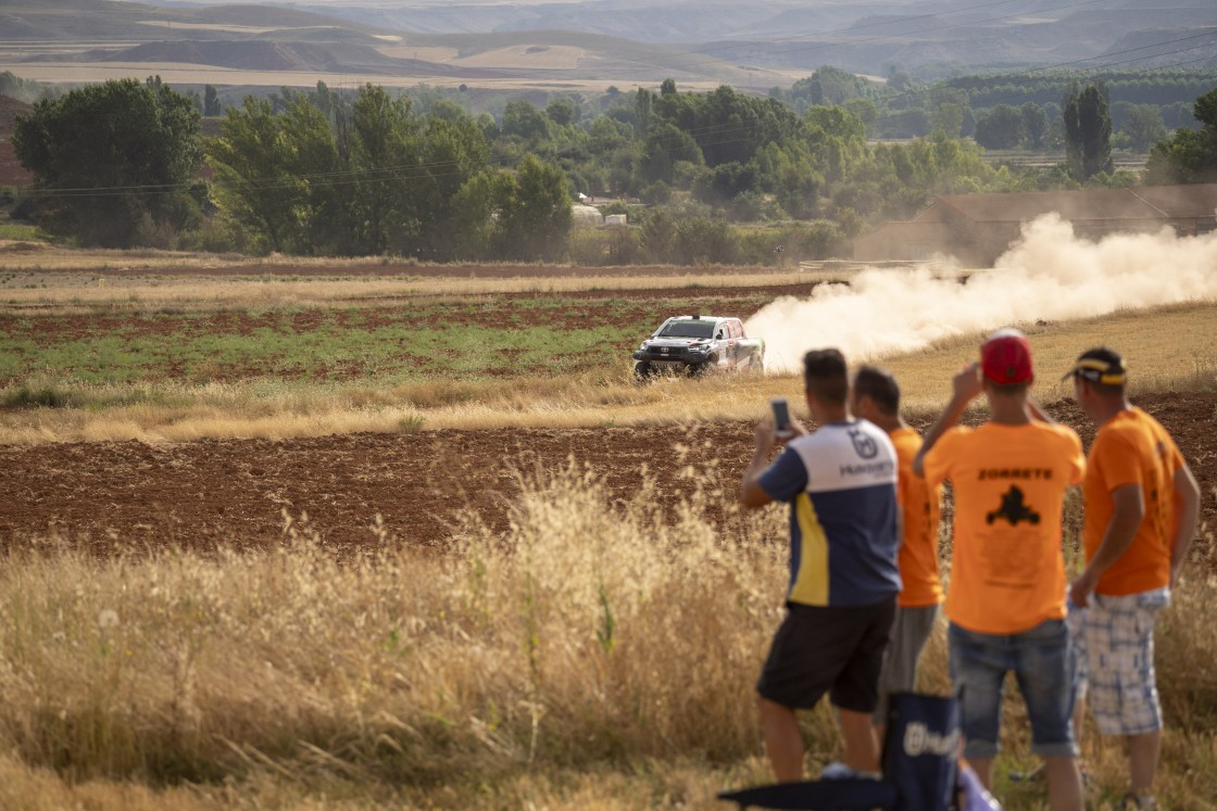 Atentos al paso de uno de los coches