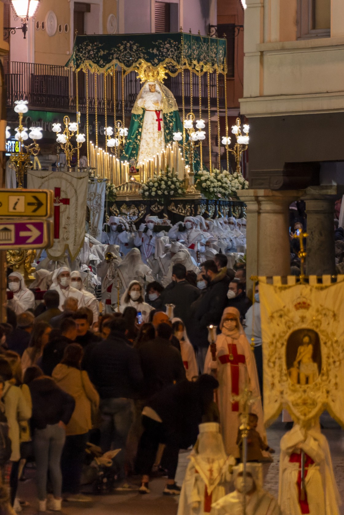 369_procesion-teruel031.jpg