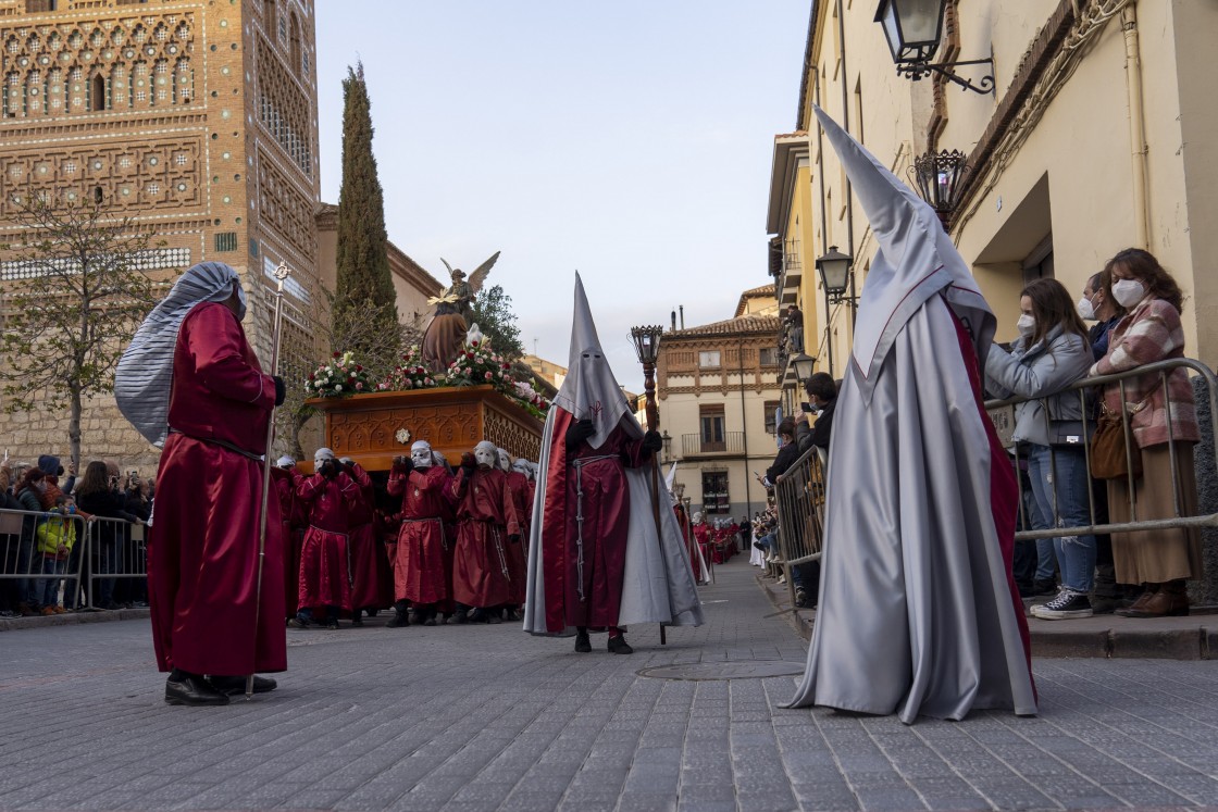 369_procesion-teruel085.jpg