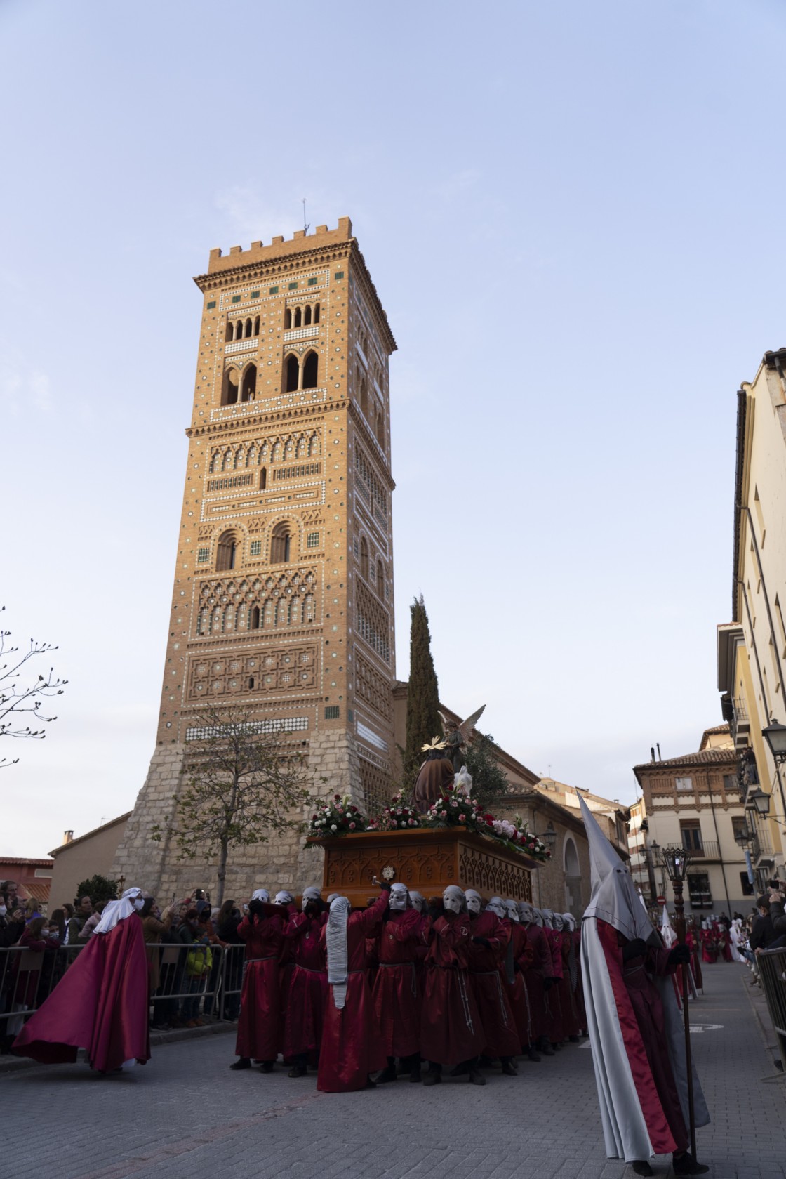 369_procesion-teruel086.jpg