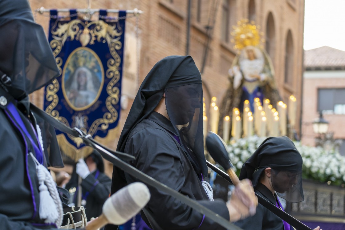 371_procesion-viernes-santo097.jpg