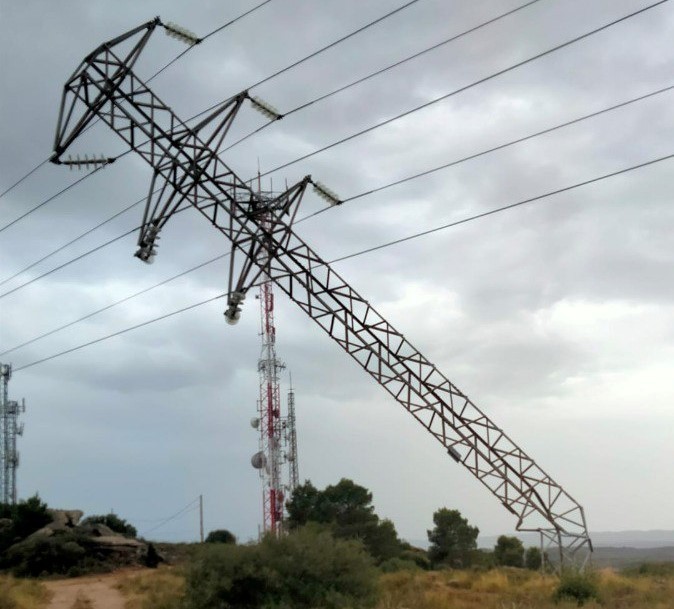 400_torre-electrica.jpg