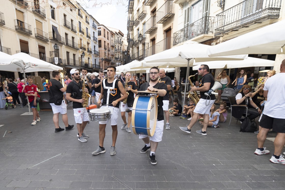 514_charanga06.jpg
