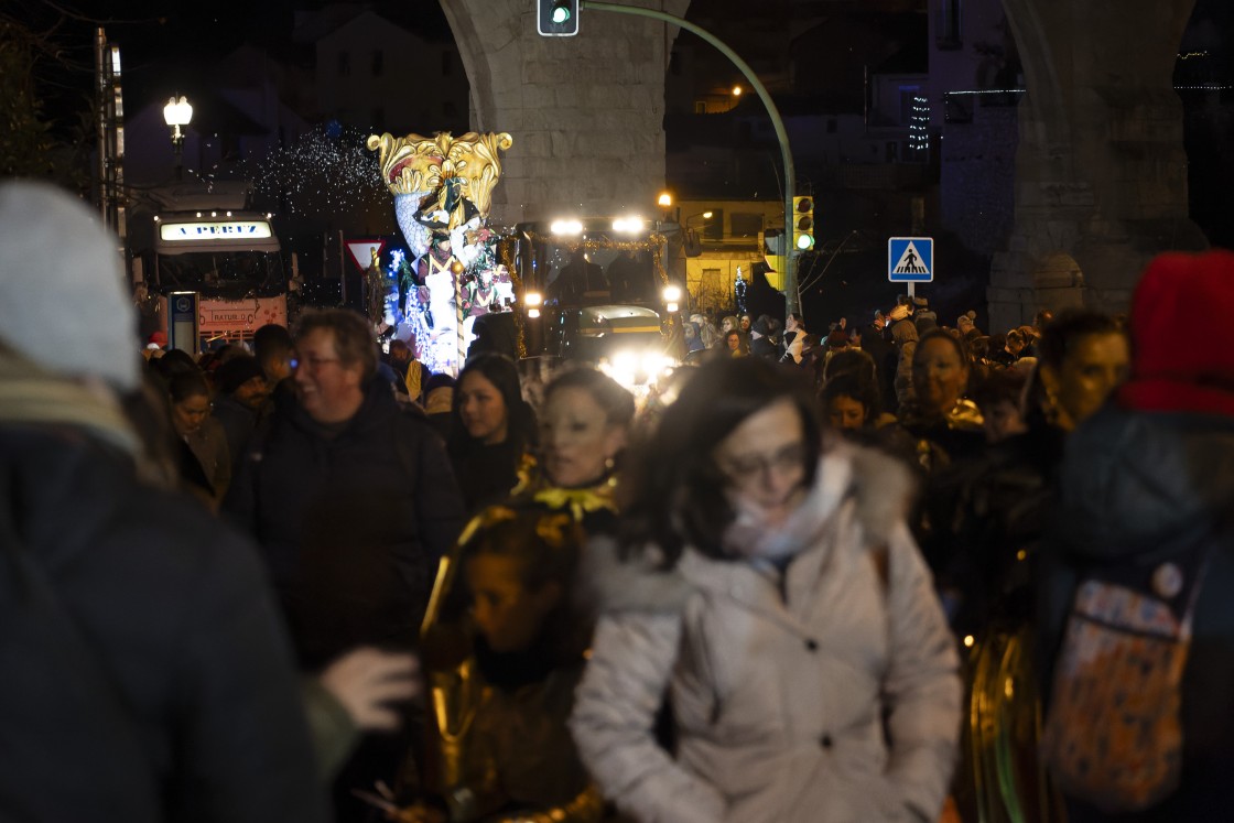 588_cabalgata102.jpg