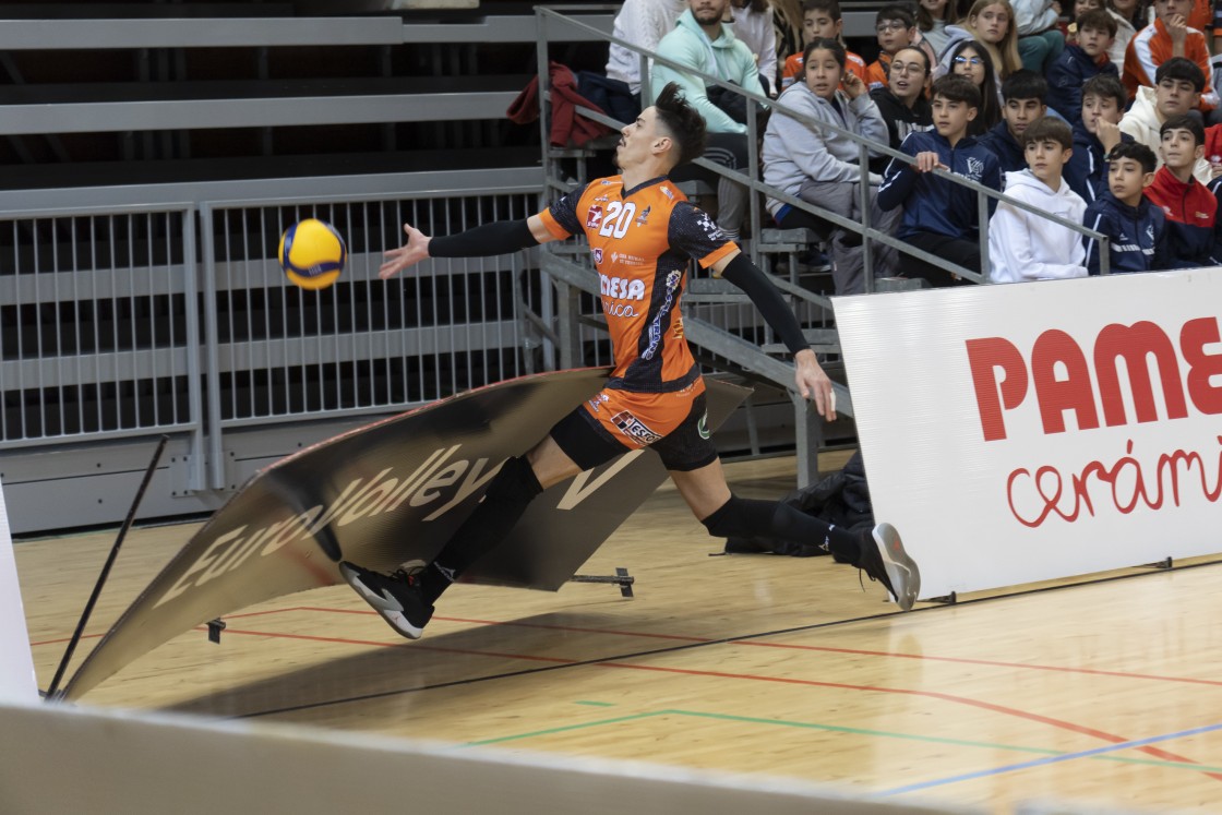 592_voleibol38.jpg