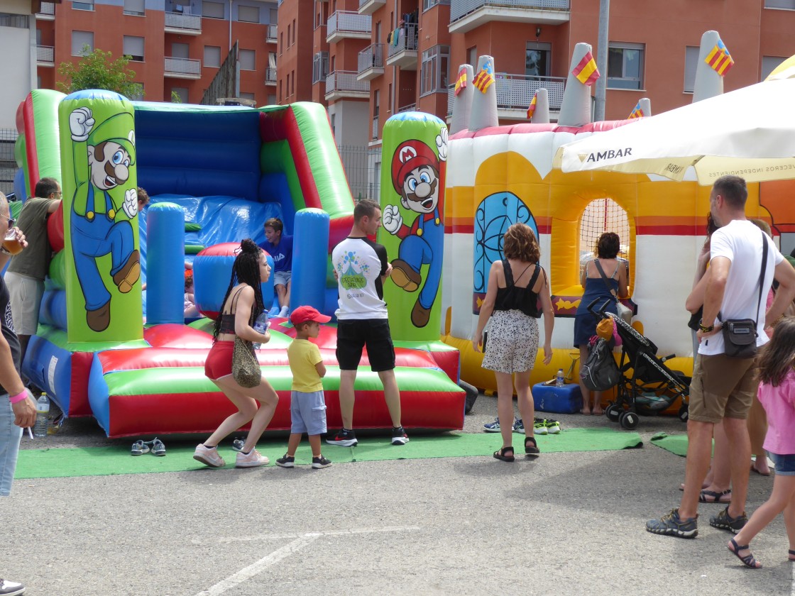 766_p1300206.jpg