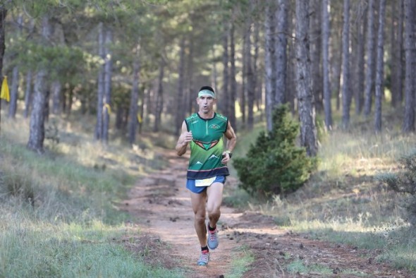 El domingo 6 de octubre se celebró la XVIII edición de la carrera por montaña y marcha senderista Aragón Sur con más de 520 participantes.