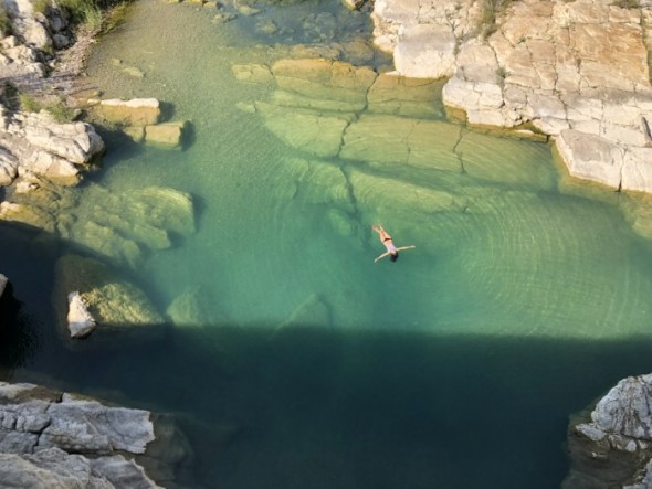 El primer accésit de Naturaleza y Paisaje recayó sobre una fotografía tirada desde ‘Lo pont del Arenal’. Omar López Margelí