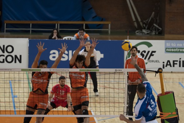 592_voleibol09.jpg